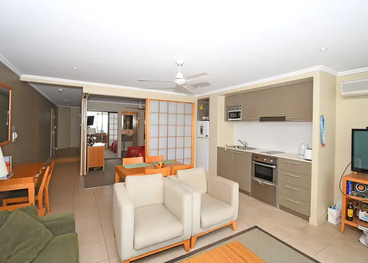 Seventh view of Homely unit listing, 206/569 Esplanade, Urangan QLD 4655