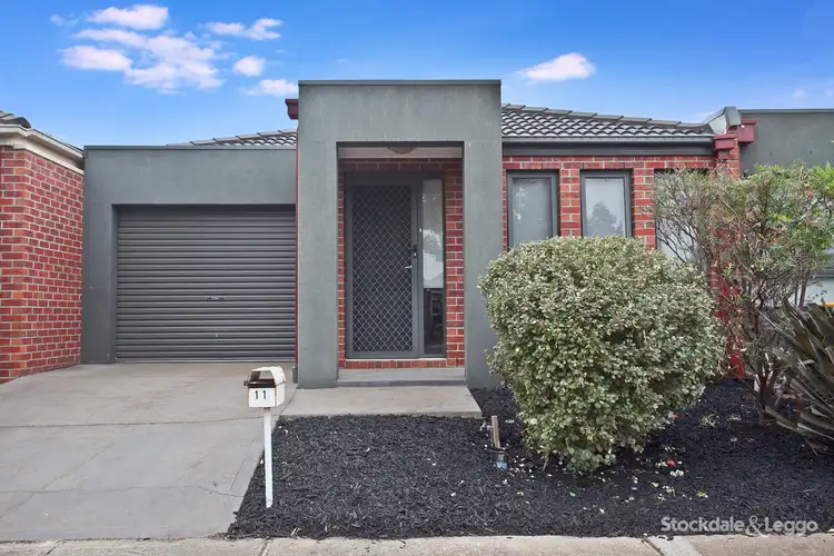 11 Hatchlands Drive, Deer Park VIC 3023