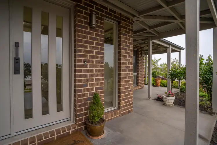 Second view of Homely house listing, 41 Clarendon Avenue, Wodonga VIC 3690