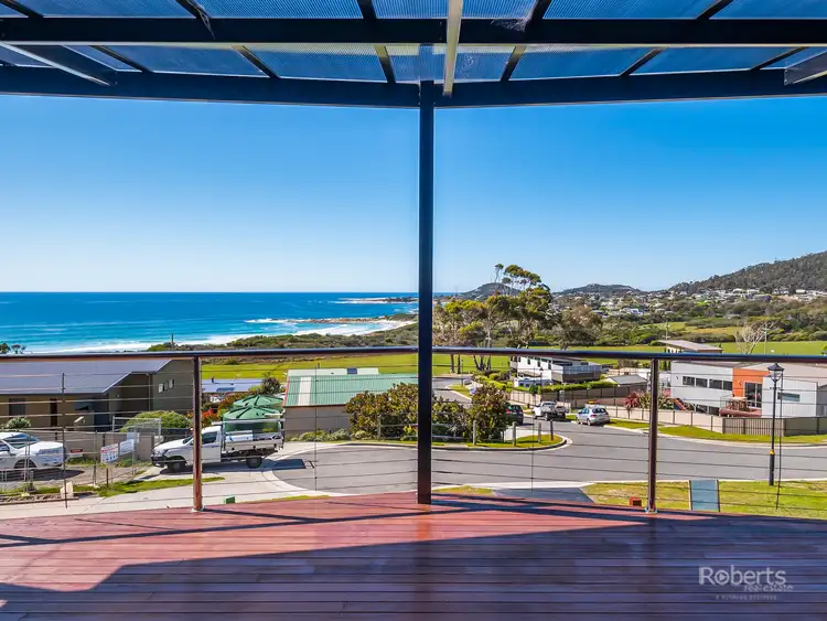 10 Diamond Waters Rise, Bicheno TAS 7215