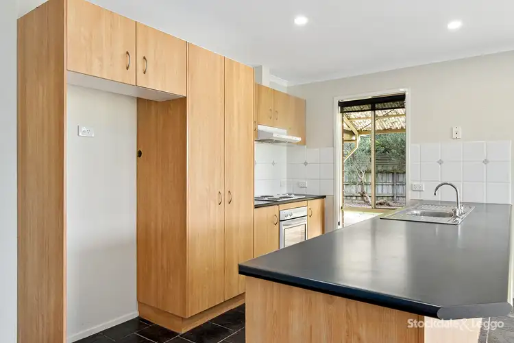 Second view of Homely house listing, 5 Elaine Court, Leongatha VIC 3953