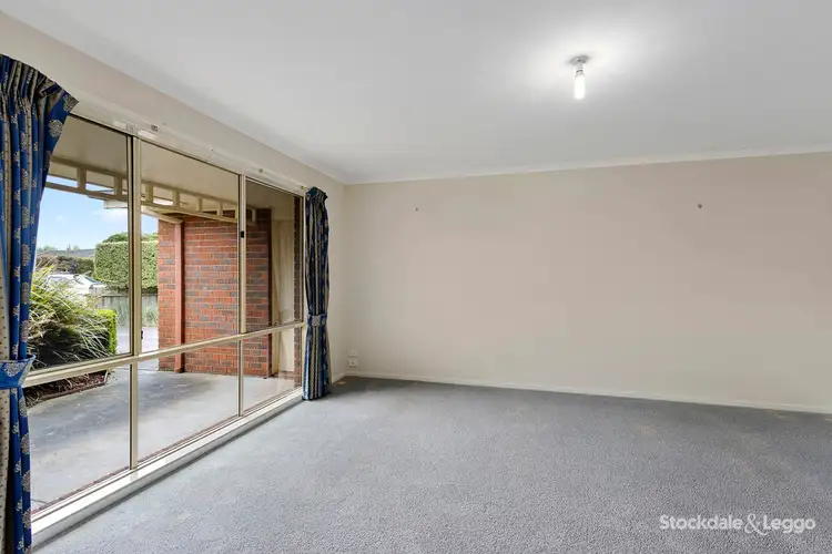 Sixth view of Homely house listing, 5 Elaine Court, Leongatha VIC 3953