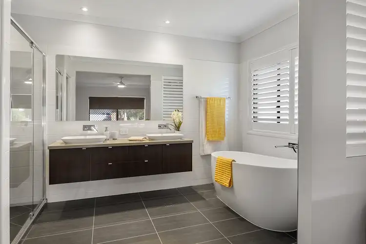 Seventh view of Homely house listing, 2 Dunbar Court, Highfields QLD 4352