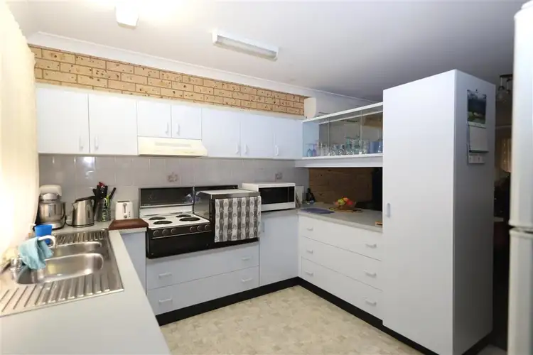 Fifth view of Homely unit listing, 4/16 Havelock Street, Adelong NSW 2729
