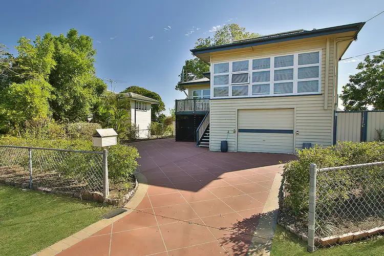 22 Marginson Street, Leichhardt QLD 4305