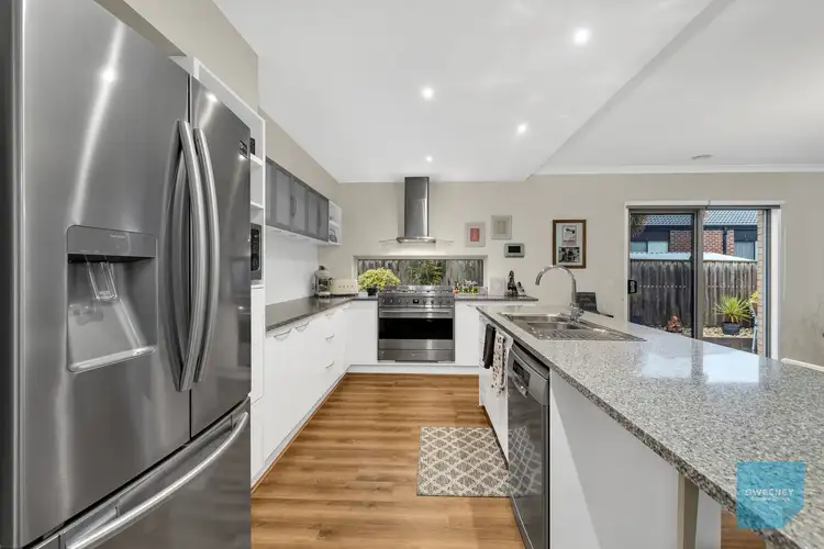 Third view of Homely house listing, 8 Winterton Court, Burnside Heights VIC 3023