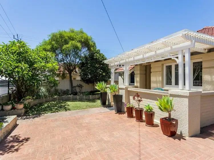 Third view of Homely house listing, 162 Flinders Street, Mount Hawthorn WA 6016