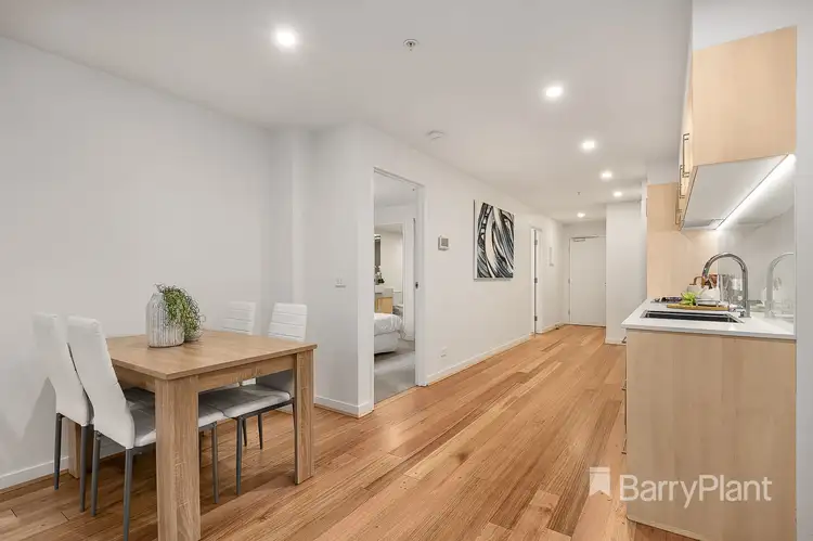 Third view of Homely apartment listing, 5/4 Alfrick Road, Croydon VIC 3136
