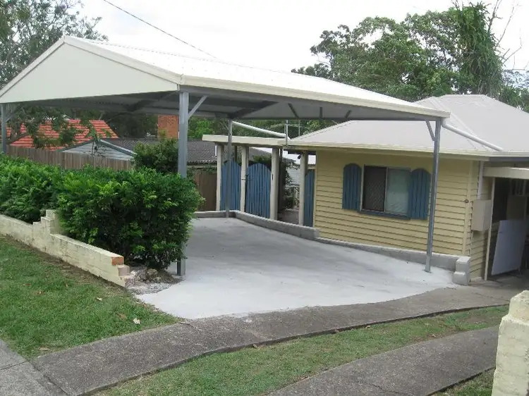 258 Hawken Drive, St Lucia QLD 4067