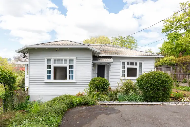 5 Crescent Grove, West Launceston TAS 7250