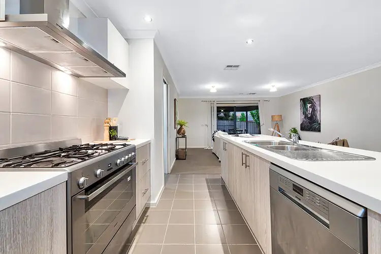 Sixth view of Homely house listing, 2 Bristol Drive, Cranbourne North VIC 3977