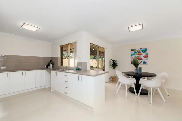 6/39 Woodmore Road, Langford WA 6147