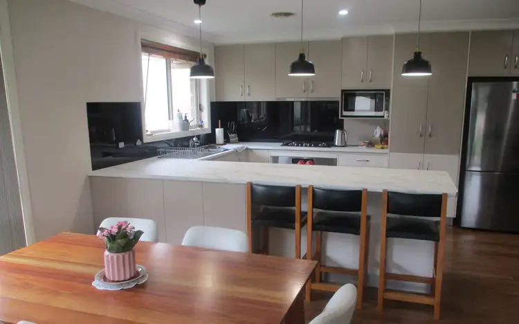 Fifth view of Homely house listing, 33 Jeffery Circuit, Tumut NSW 2720