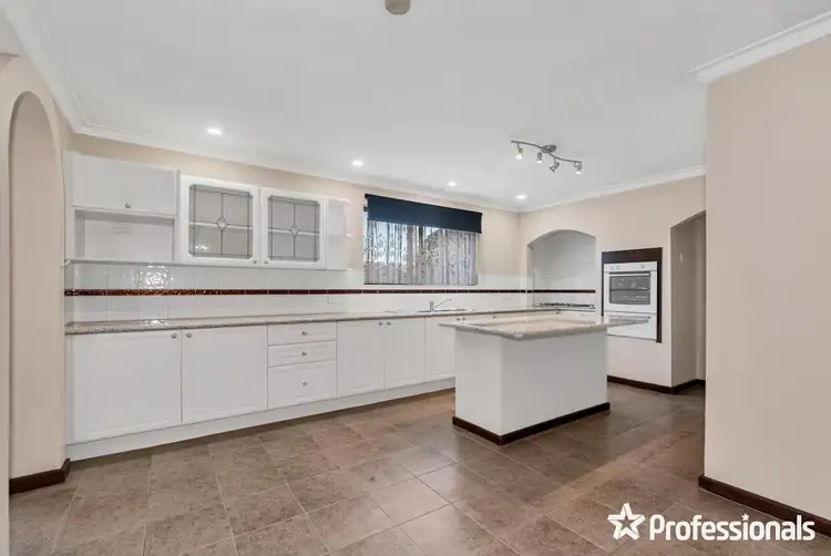 Seventh view of Homely house listing, 10 Clovelly Way, Warnbro WA 6169
