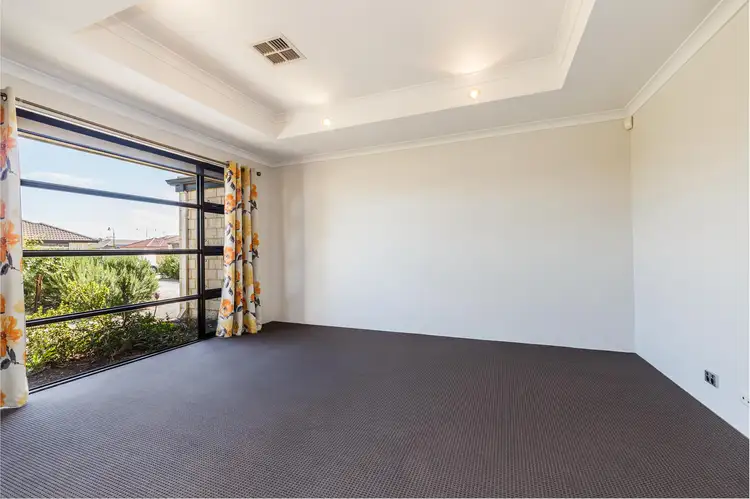 Seventh view of Homely house listing, 5 Elemi Bend, Atwell WA 6164