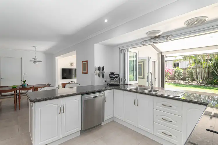 22 Tamboura Court, The Gap QLD 4061