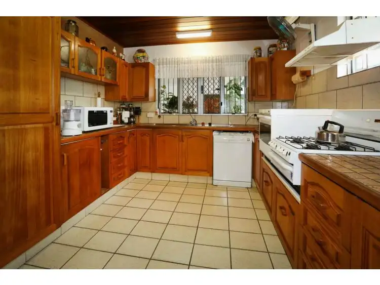 Fifth view of Homely house listing, 220 Bamford Lane, Kirwan QLD 4817