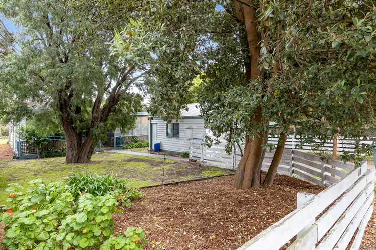 72 & 72A Preston Street, Rye VIC 3941