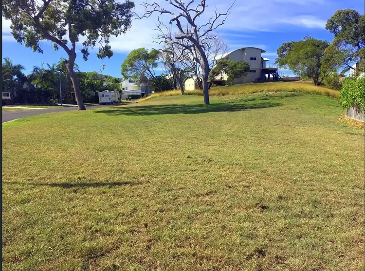 2 North Break Drive, Agnes Water QLD 4677