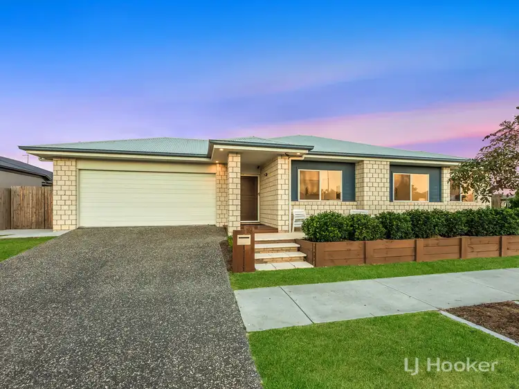 16 Splendid Drive, South Ripley QLD 4306