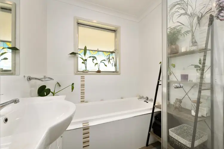 Sixth view of Homely house listing, 25 Pearce Street, Wodonga VIC 3690