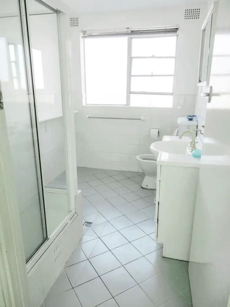 Fourth view of Homely apartment listing, 5/40 Anderson Street, Chatswood NSW 2067