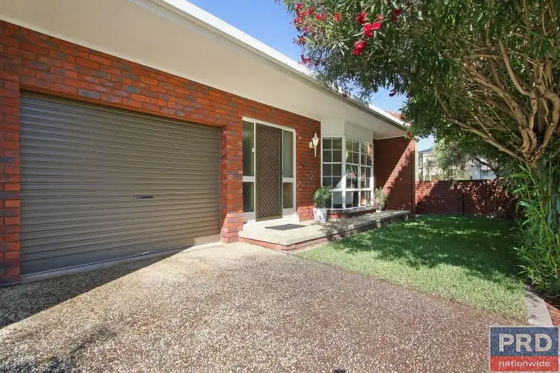 Main view of Homely house listing, 2/537 Kiewa Place, Albury NSW 2640