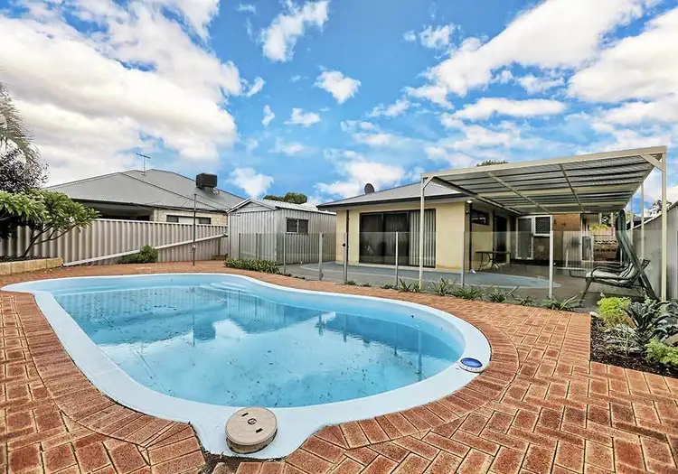 76 Scott Street, Cloverdale WA 6105