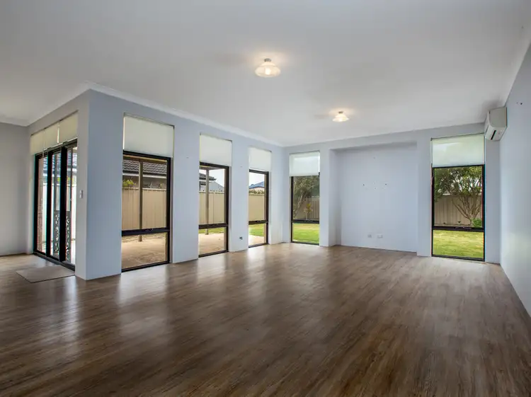 25 Stanford Drive, Abbey WA 6280