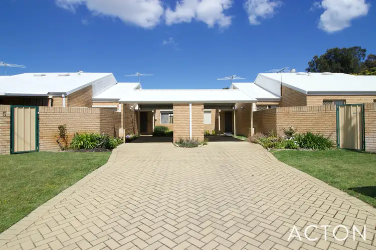 4/8 Ashford Avenue, Rockingham WA 6168