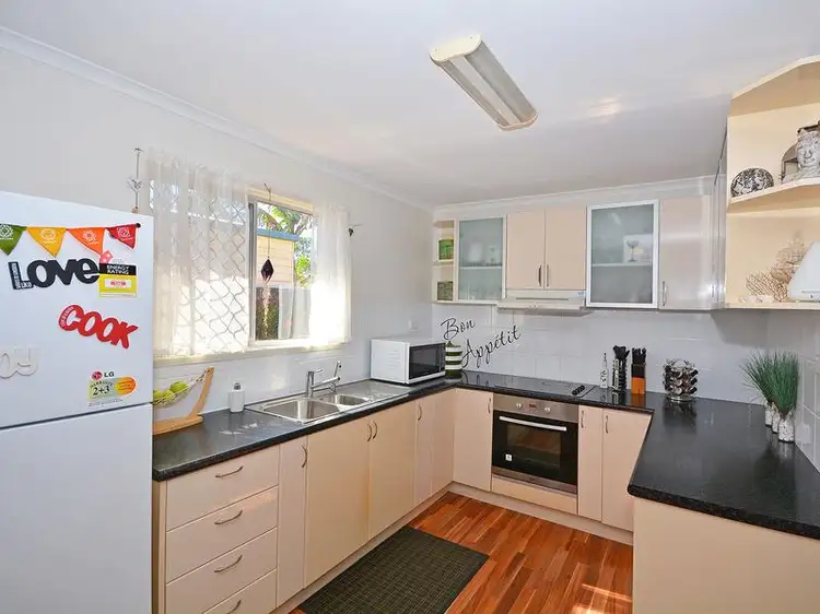 Fourth view of Homely house listing, 2 EDEN WAY, Point Vernon QLD 4655
