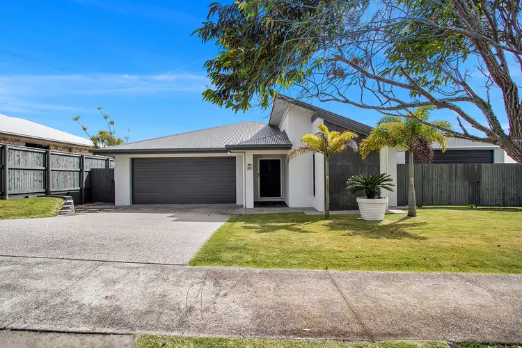 Second view of Homely house listing, 12 Kerrisdale Crescent, Beaconsfield QLD 4740
