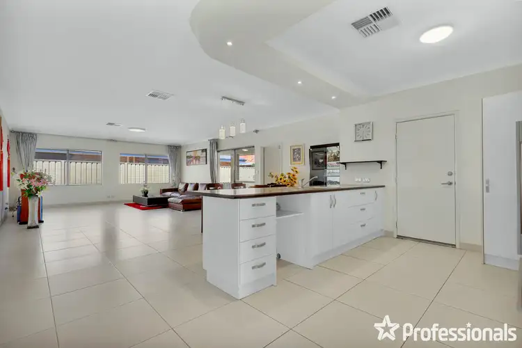 Sixth view of Homely house listing, 39 Urquhart Court, Canning Vale WA 6155