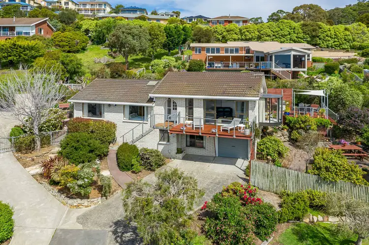 13 Seacrest Avenue, Blackmans Bay TAS 7052