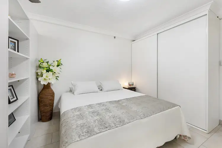 Fourth view of Homely unit listing, 305/18 Hanlan Street, Surfers Paradise QLD 4217