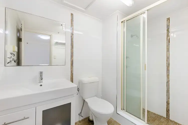Sixth view of Homely unit listing, 305/18 Hanlan Street, Surfers Paradise QLD 4217