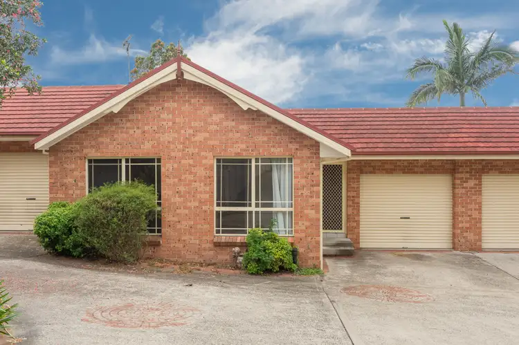 Unit 2/33A Mt Brown Rd, Dapto NSW 2530