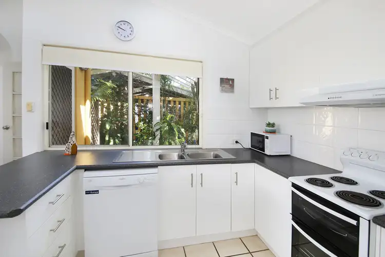 Sixth view of Homely unit listing, 3/34 "Bronte" James Street, Noosaville QLD 4566
