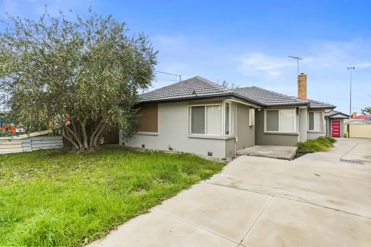 1/24 Maureen Crescent, Noble Park VIC 3174