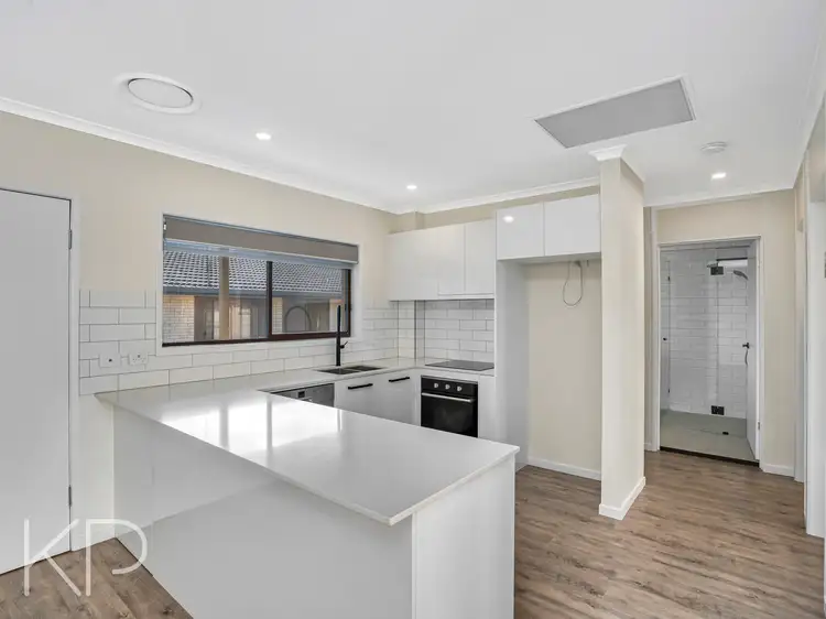 Fourth view of Homely apartment listing, 4/39 Chelsea Avenue, Broadbeach QLD 4218
