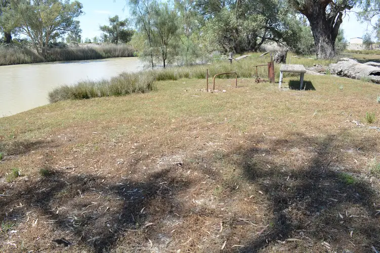 Second view of Homely rural property listing, 9 Cudmore Road, Wentworth NSW 2648