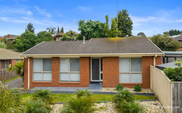 Main view of Homely house listing, 1/32 John Hunter Drive, Endeavour Hills VIC 3802