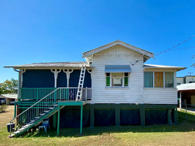 24 Clifton Street, Booval QLD 4304