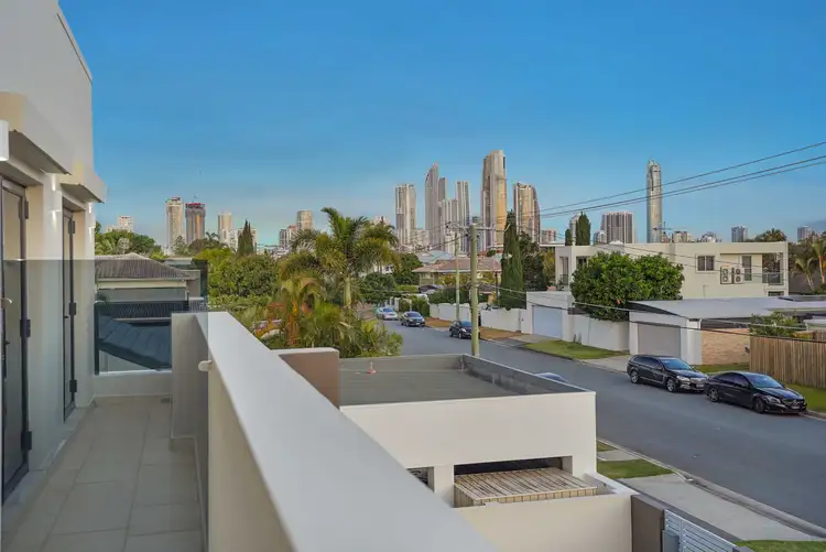 19 Wells Street, Southport QLD 4215
