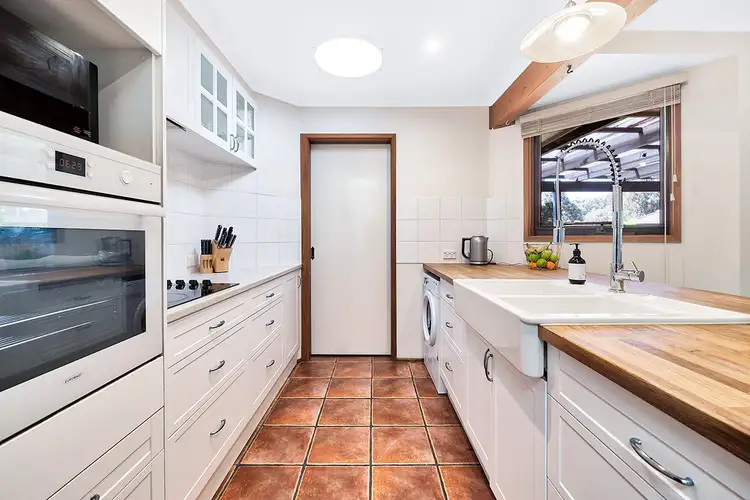 Fifth view of Homely house listing, 6 Amanda Court, Pakenham VIC 3810