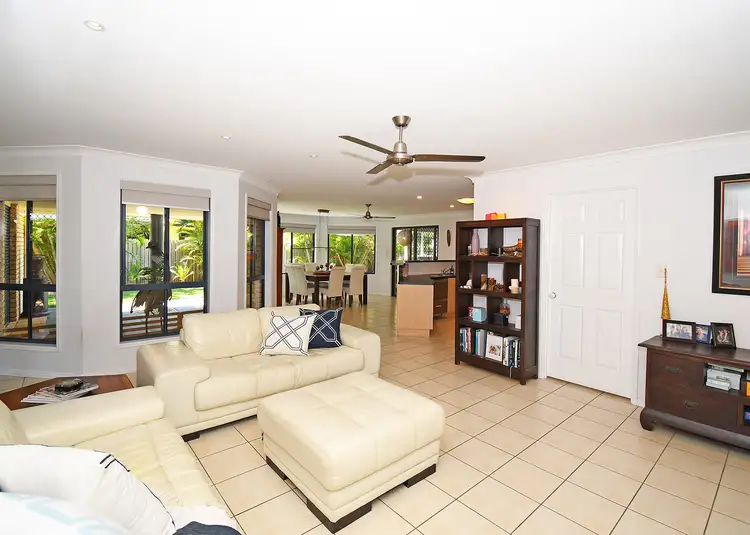 Third view of Homely house listing, 3 EASTWOOD COURT, Urangan QLD 4655