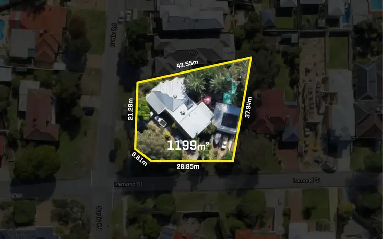 14 Curtis Road, Melville WA 6156