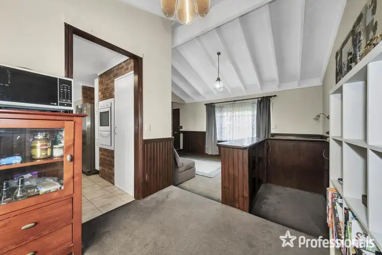 Fifth view of Homely house listing, 2 Saga Court, Cooloongup WA 6168