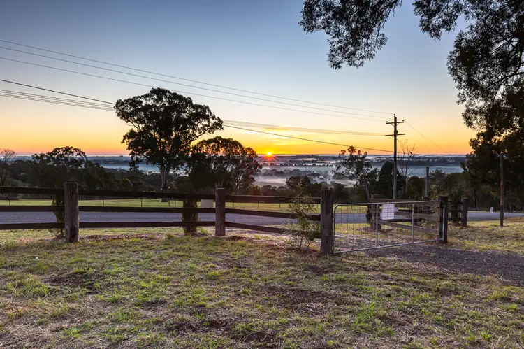 44 Mayfair Road, Mulgoa NSW 2745