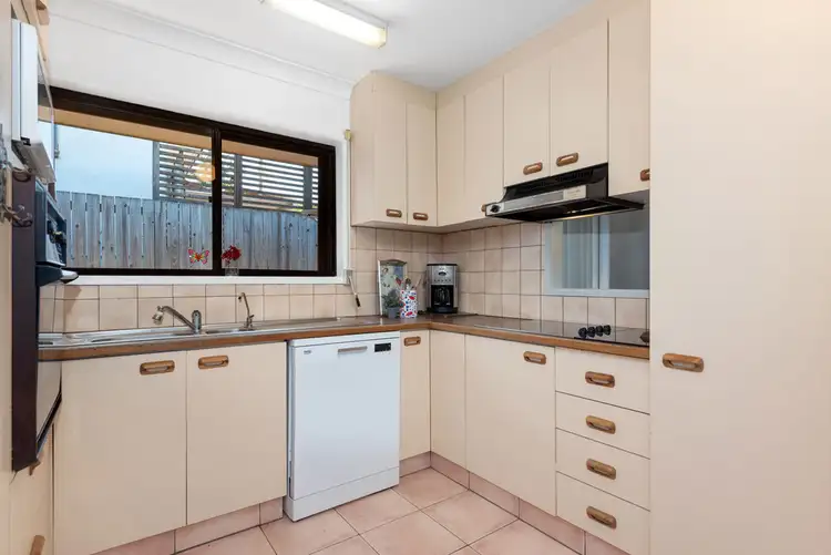 Sixth view of Homely house listing, 11 Veronica Avenue, Daisy Hill QLD 4127